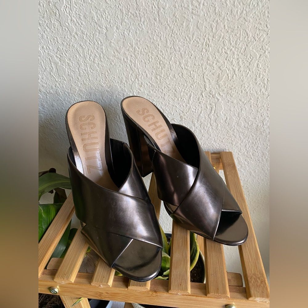 Schutz‎ metallic brown sandal heel